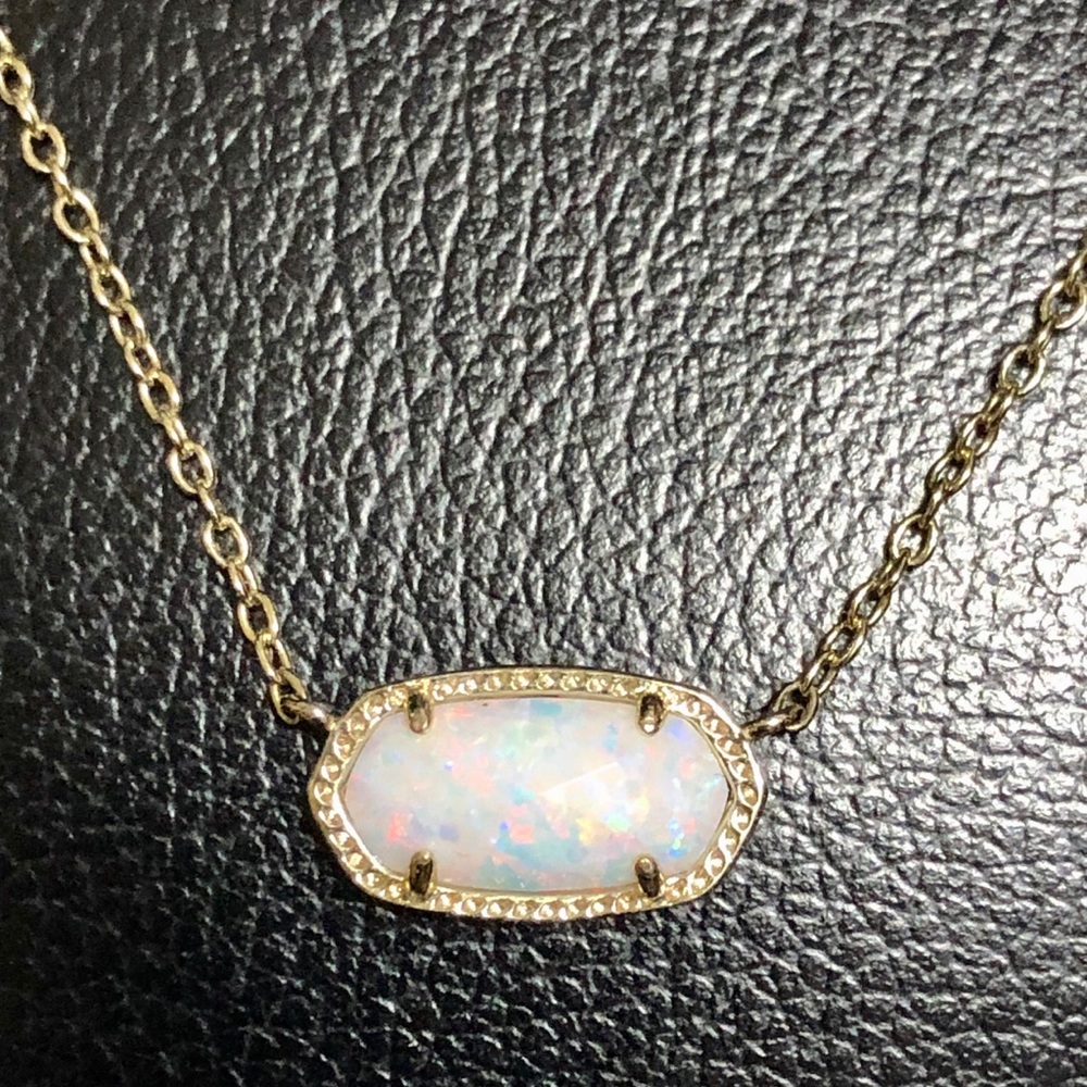 Kendra Scott opal necklace